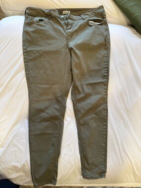 Maurices Olive Skinny Stretch Pants
